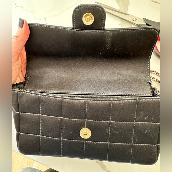 Chanel Black Satin Chocolate Bar Half Flip Mini - Picture 3 of 8